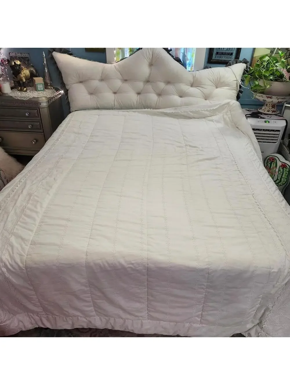 White Quilted Bedspread with Embroidered Details Eyelet Lace Made in USA Queen